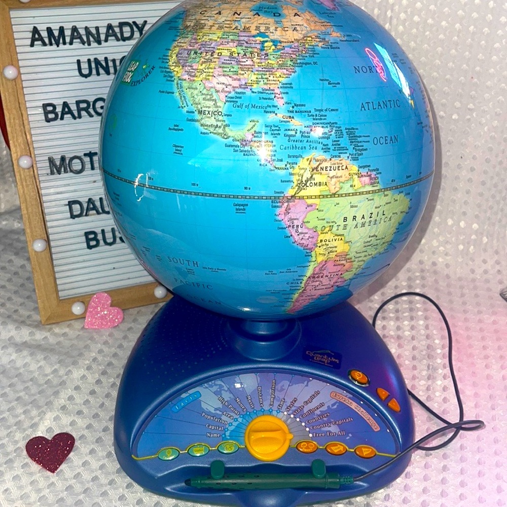 SOLD! LeapFrog Globe Quantum Leap Interactive # 40002 - Geography Trivia -TESTED - Picture 1 of 4